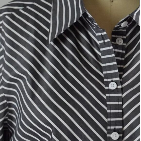 JAEGER ASYMMETRICAL STRIPED BUTTON UP LONG SLEEVE TOP - Picture 3 of 8